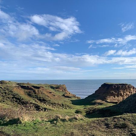 A Bolt Hole By The Beach On The Northumberland Coast Woodhorn Luaran gambar