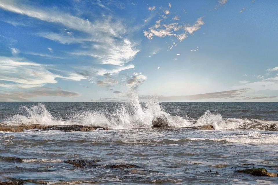 A Bolt Hole By The Beach On The Northumberland Coast Woodhorn Luaran gambar